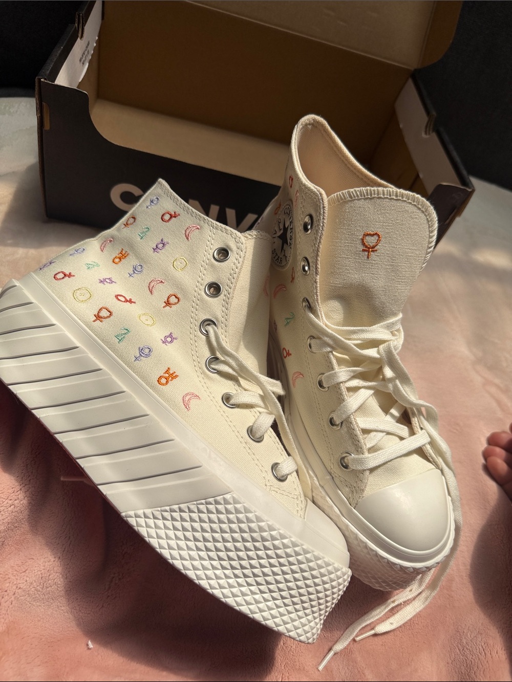 Women Converse Chuck Taylor AS 2X Lift Mystic Symbols Hi, A03716C